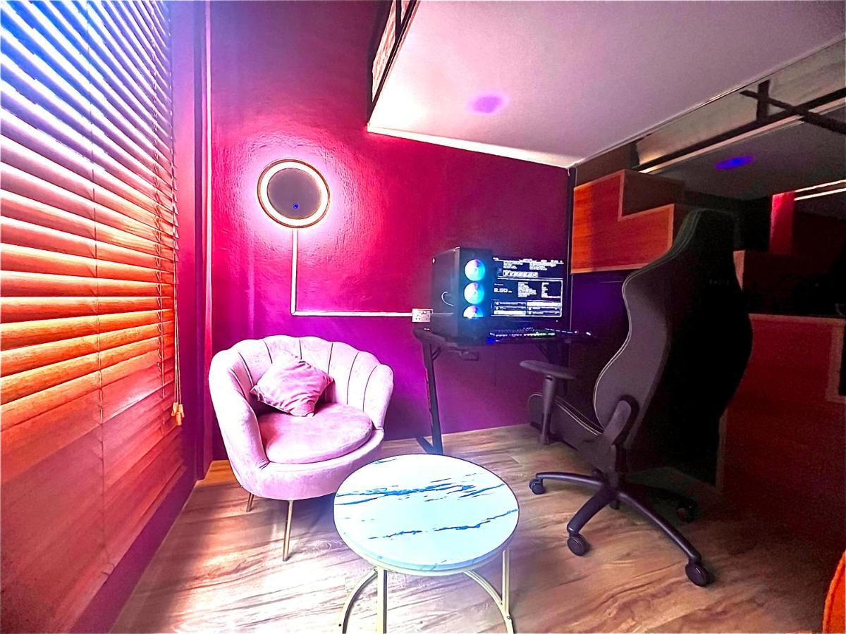 Arena Esports Hotel @ Bugis Village สิงคโปร์ ภายนอก รูปภาพ