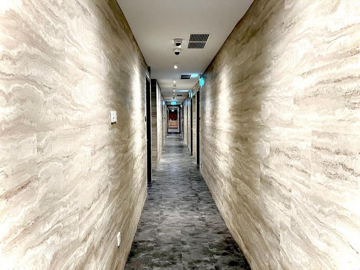 Arena Esports Hotel @ Bugis Village สิงคโปร์ ภายนอก รูปภาพ