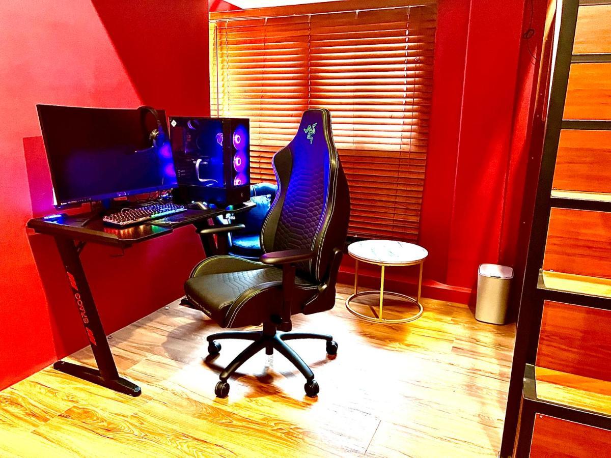Arena Esports Hotel @ Bugis Village สิงคโปร์ ภายนอก รูปภาพ