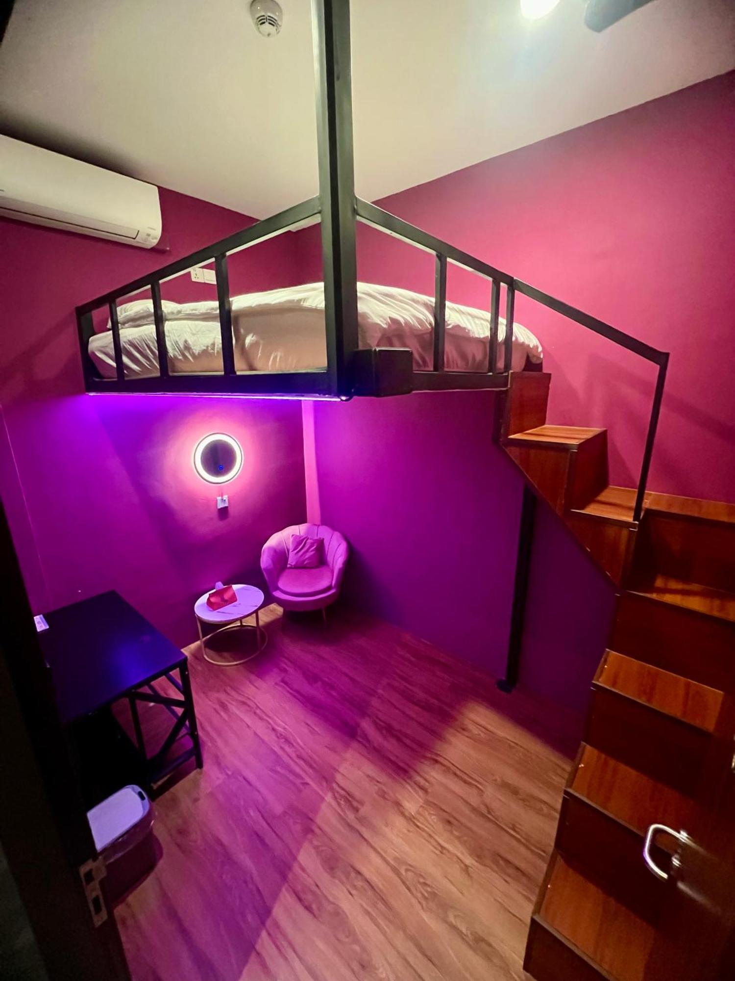 Arena Esports Hotel @ Bugis Village สิงคโปร์ ภายนอก รูปภาพ
